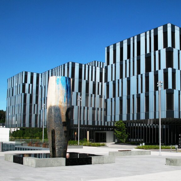 picture of aker solution logo on a wall